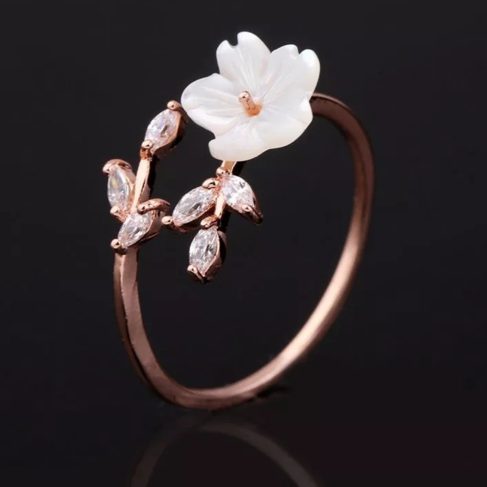 💎NEW💎 GOLD PLATED CHERRY BLOSSOM  RING - Picture 5 of 12
